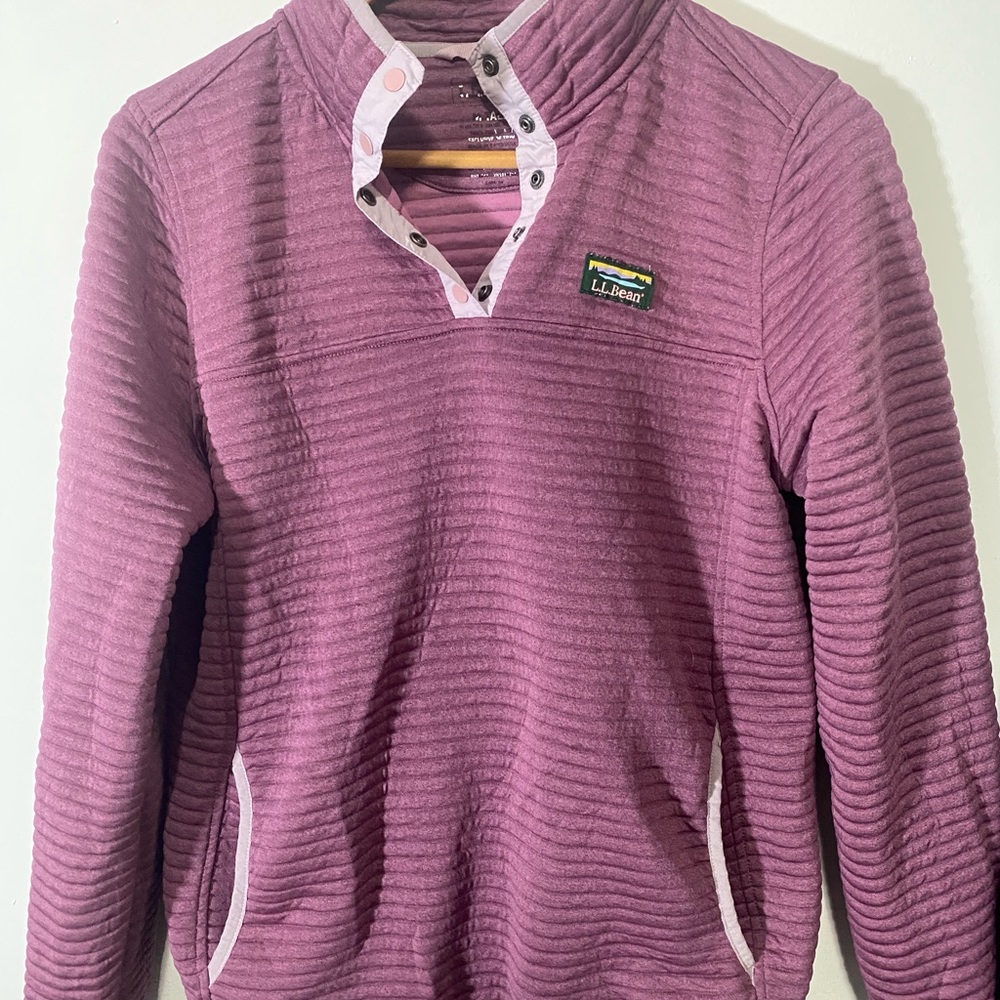 L.L. Bean Women's Quilted Pullover Hoodie in Dusty Rose